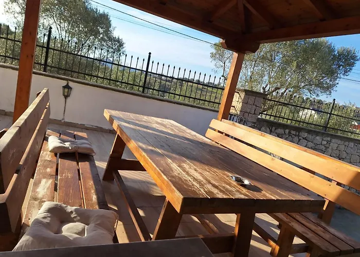 Twin Bed & Breakfast